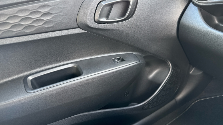 Hyundai i10 1.0 Advance 5dr Petrol Hatchback